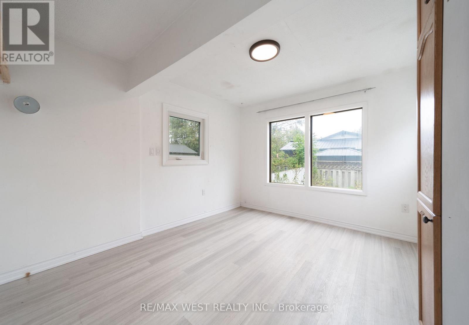 2801 25 Side Road, Innisfil, Ontario  L9S 3T2 - Photo 11 - N13736110