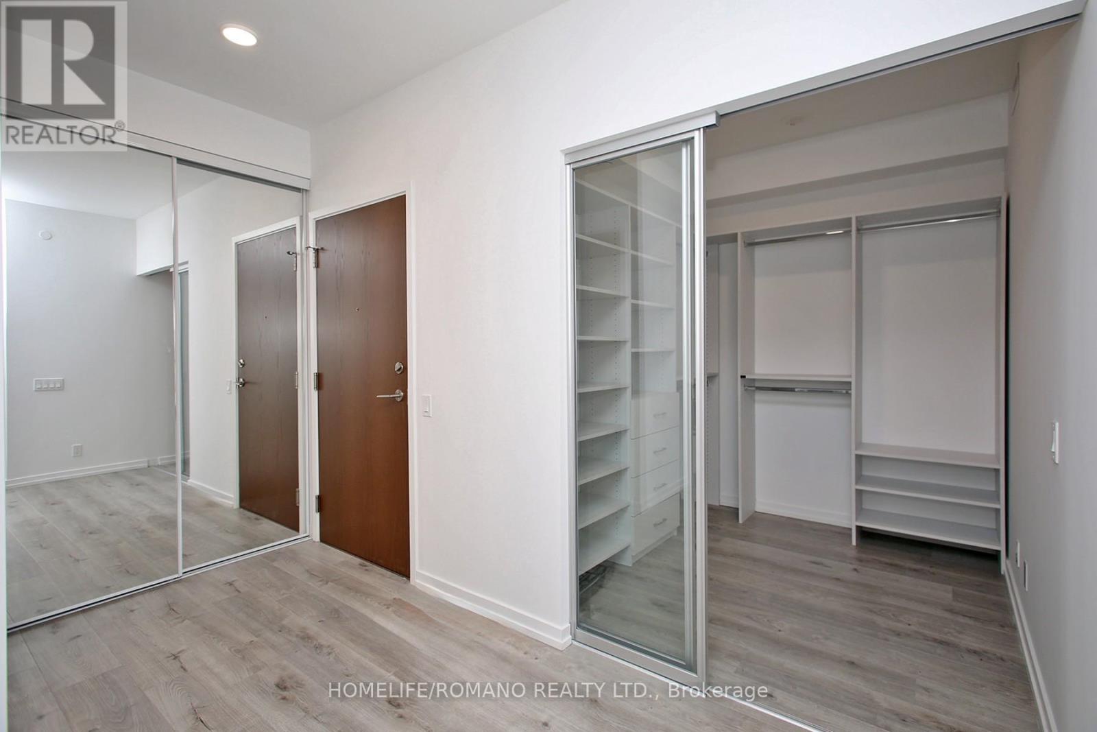 1507 - 7890 Jane Street, Vaughan, Ontario  L4K 0A9 - Photo 4 - N13736162