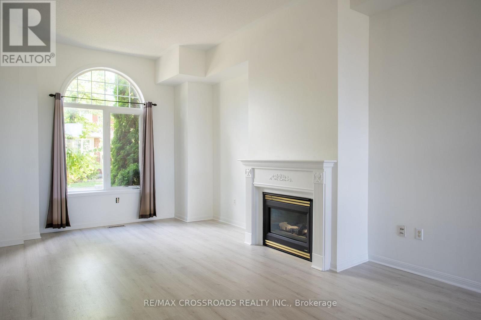53 Cornell Park Avenue, Markham, Ontario  L6B 1B5 - Photo 3 - N13736206