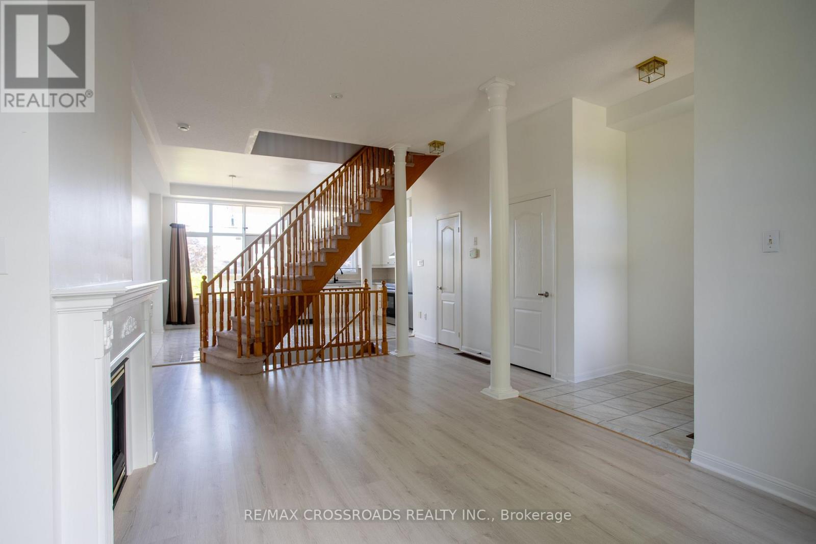 53 Cornell Park Avenue, Markham, Ontario  L6B 1B5 - Photo 5 - N13736206