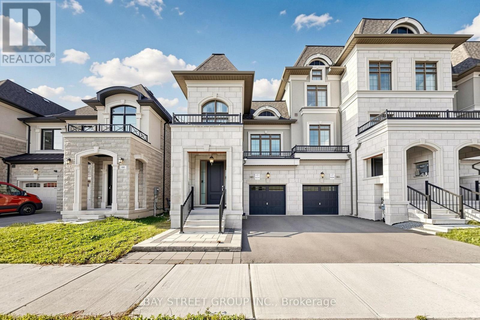 42 BAWDEN DRIVE, Richmond Hill, Ontario