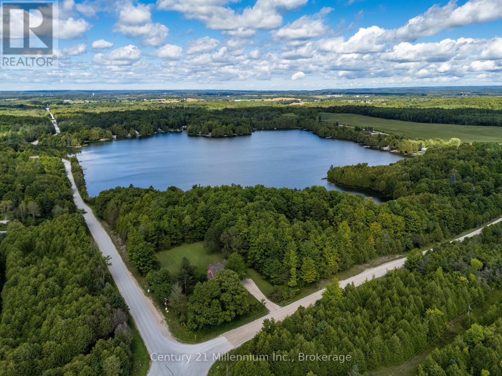 425005 Irish Lake Road, Grey Highlands, Ontario  N0C 1H0 - Photo 4 - X13736010
