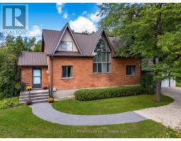425005 IRISH LAKE ROAD, grey highlands, Ontario