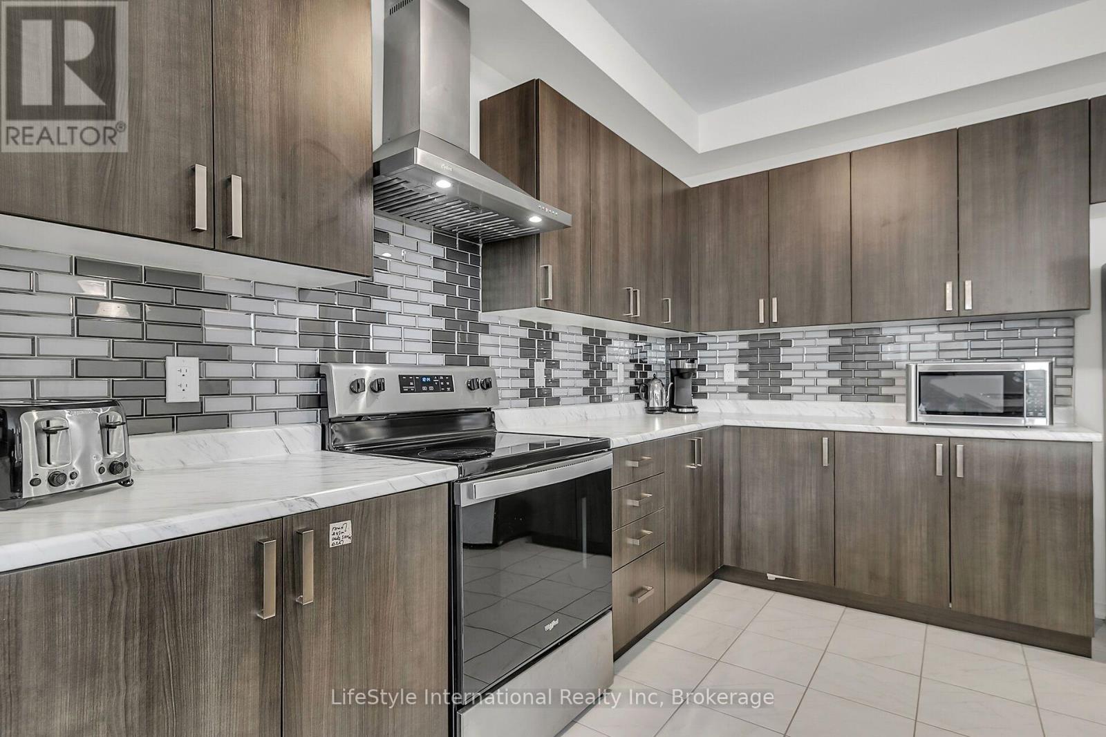 5 - 210 Farley Road W, Centre Wellington, Ontario N1M 0H2 - Photo 11 - X13736086