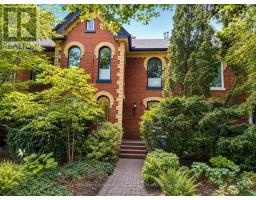 9 ROSE AVENUE, Toronto, Ontario
