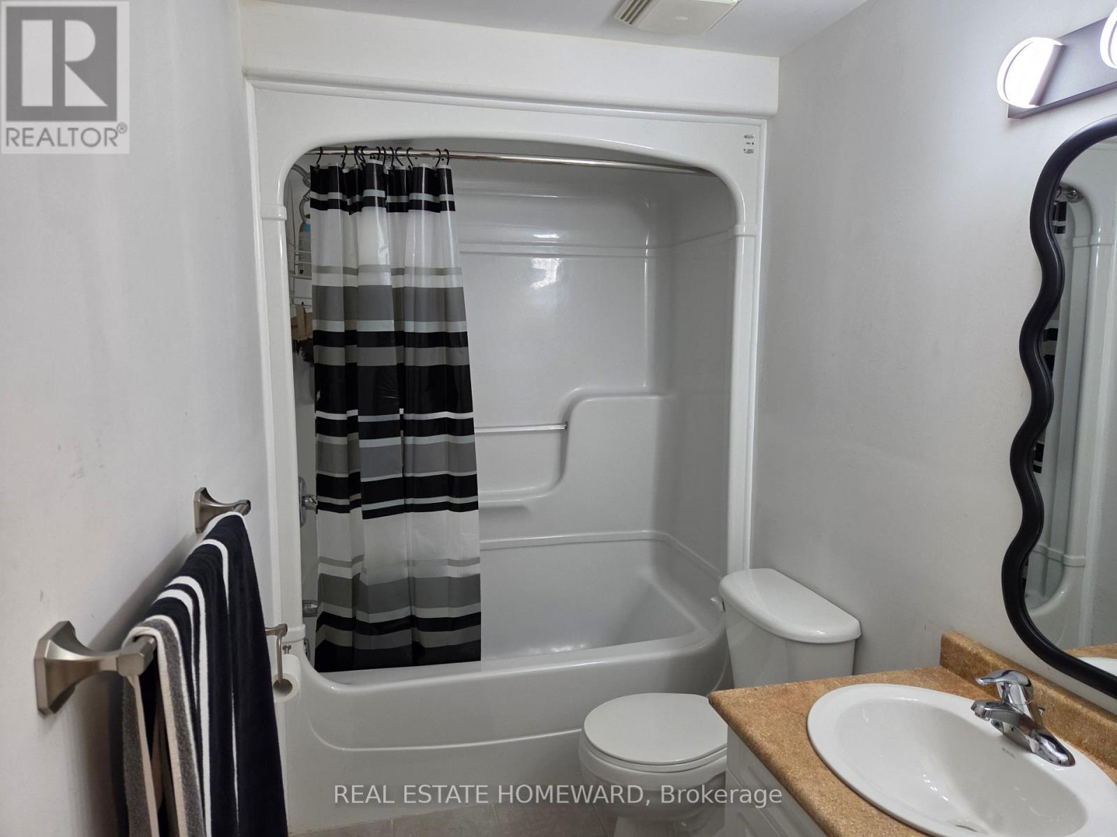 139 Birkhall Place, Barrie (Innis-Shore), Ontario  L4N 0K7 - Photo 22 - S13736144