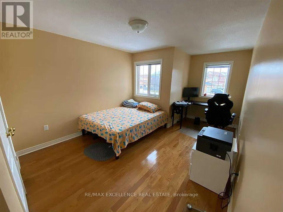 35 Mckenzie Crescent, Barrie (Ardagh), Ontario  L4N 0A9 - Photo 11 - S13736330