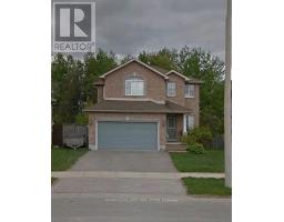 35 MCKENZIE CRESCENT, Barrie, Ontario