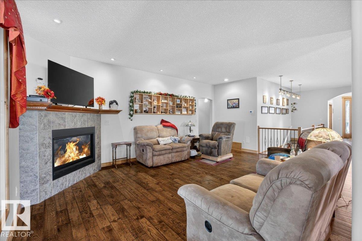 57 LONGVIEW DR