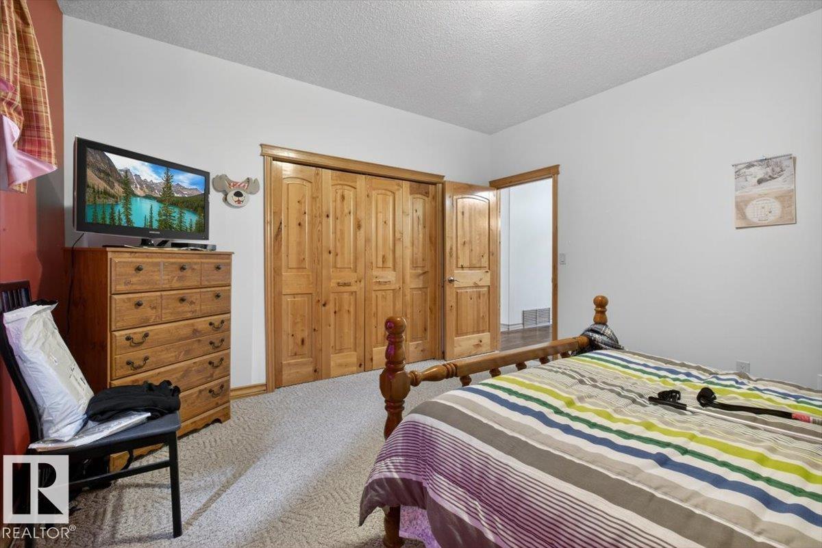 57 LONGVIEW DR