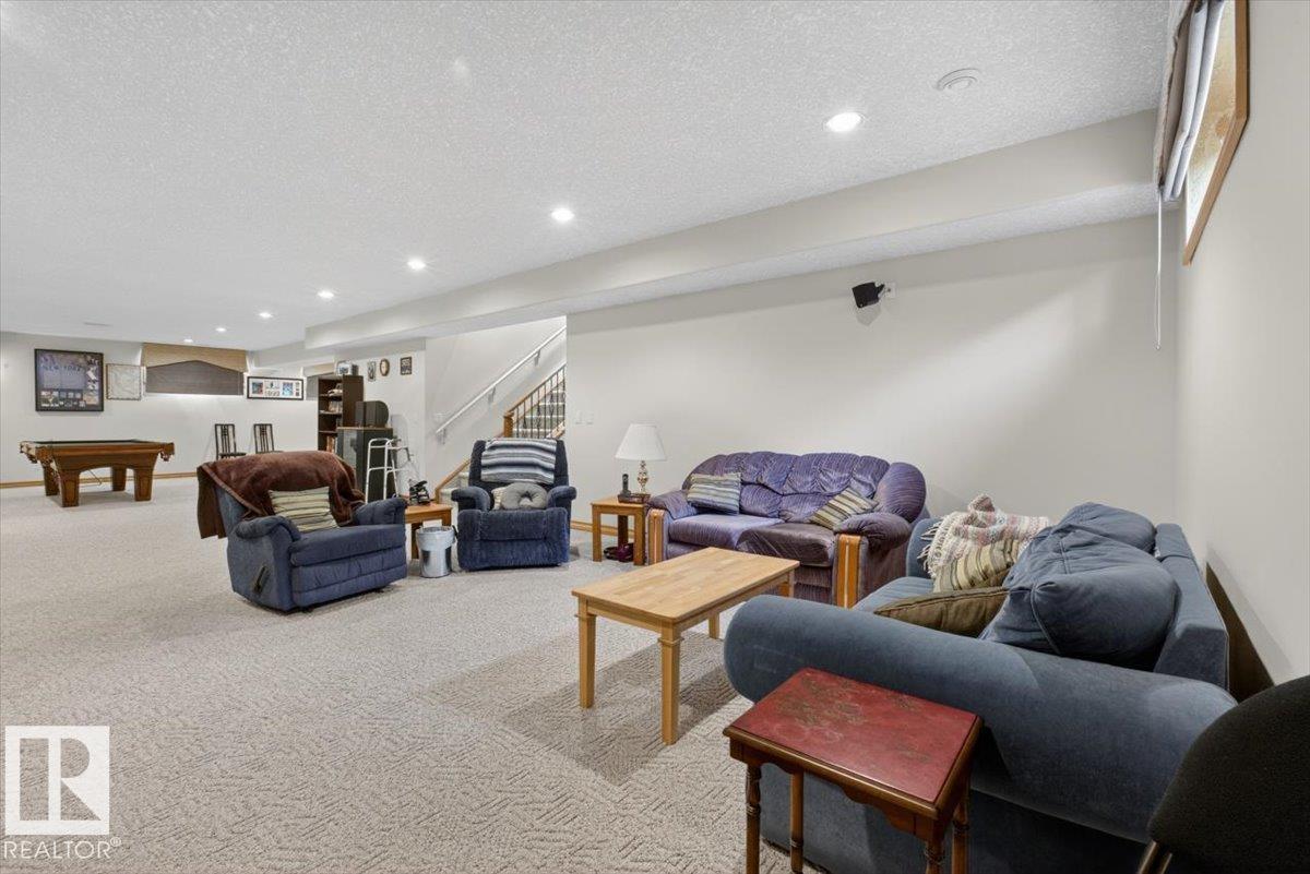 57 LONGVIEW DR