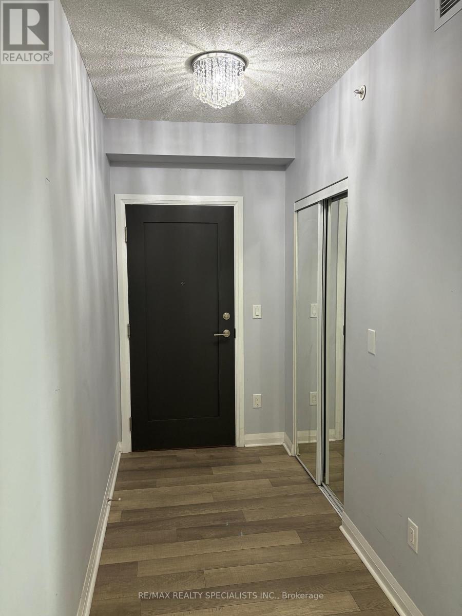 520 - 5033 Four Springs Avenue, Mississauga, Ontario  L5R 0G6 - Photo 2 - W13736026