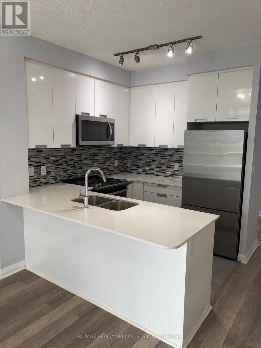 520 - 5033 Four Springs Avenue, Mississauga, Ontario  L5R 0G6 - Photo 3 - W13736026