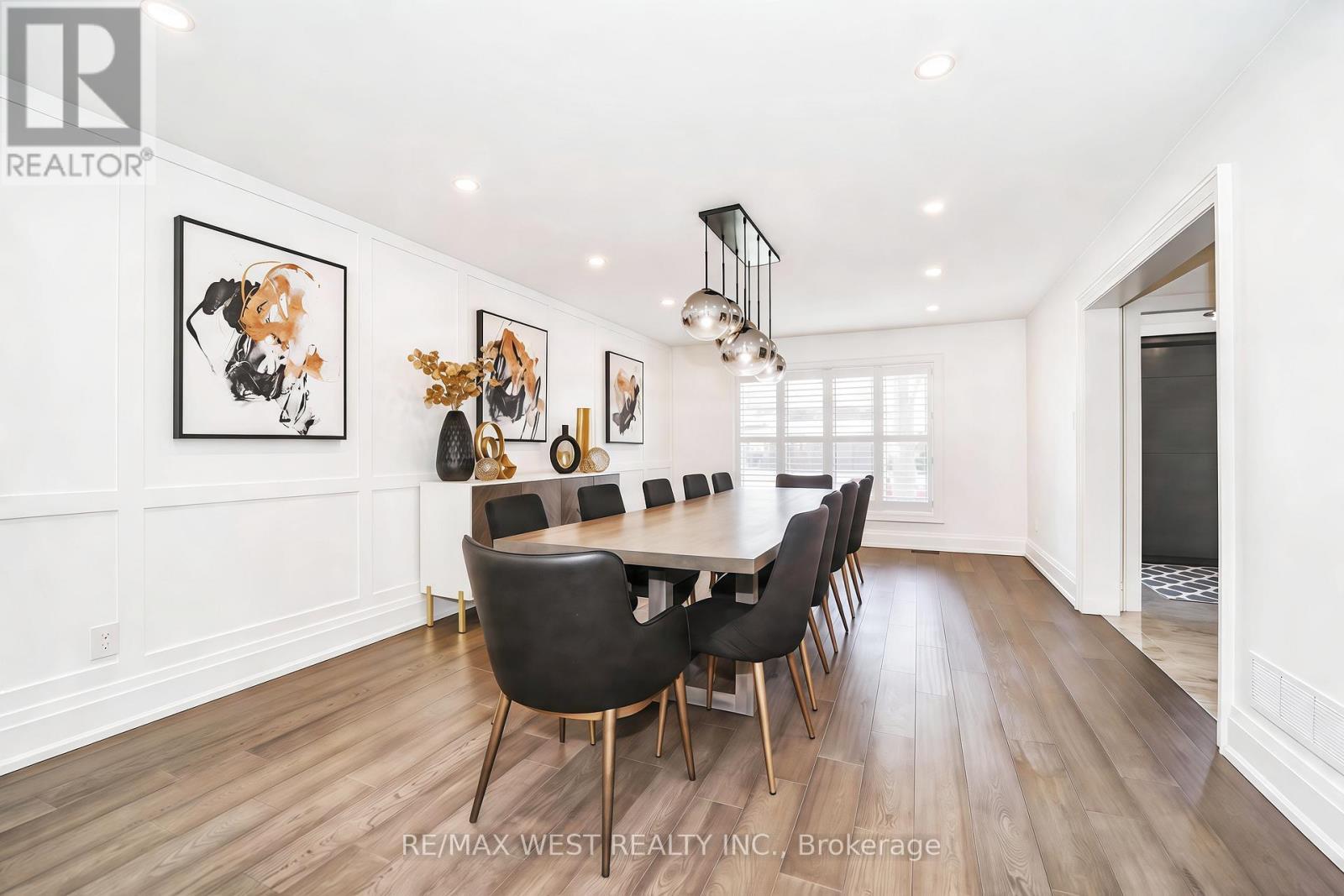 108 Poplar Heights Drive, Toronto, Ontario  M9A 4Z4 - Photo 4 - W13736072