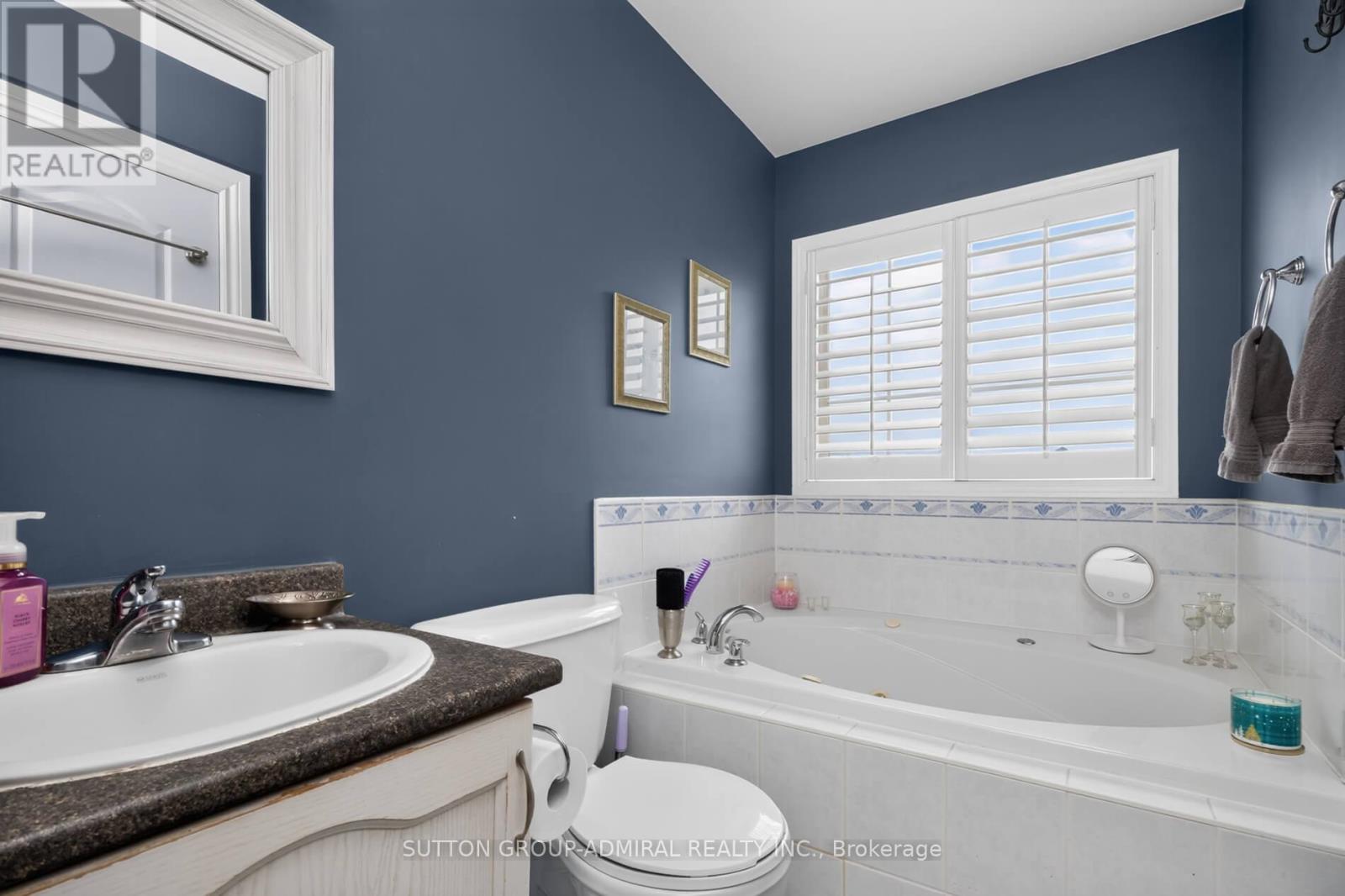 10 - 520 Novo Star Drive, Mississauga, Ontario  L5W 1X7 - Photo 21 - W13736146