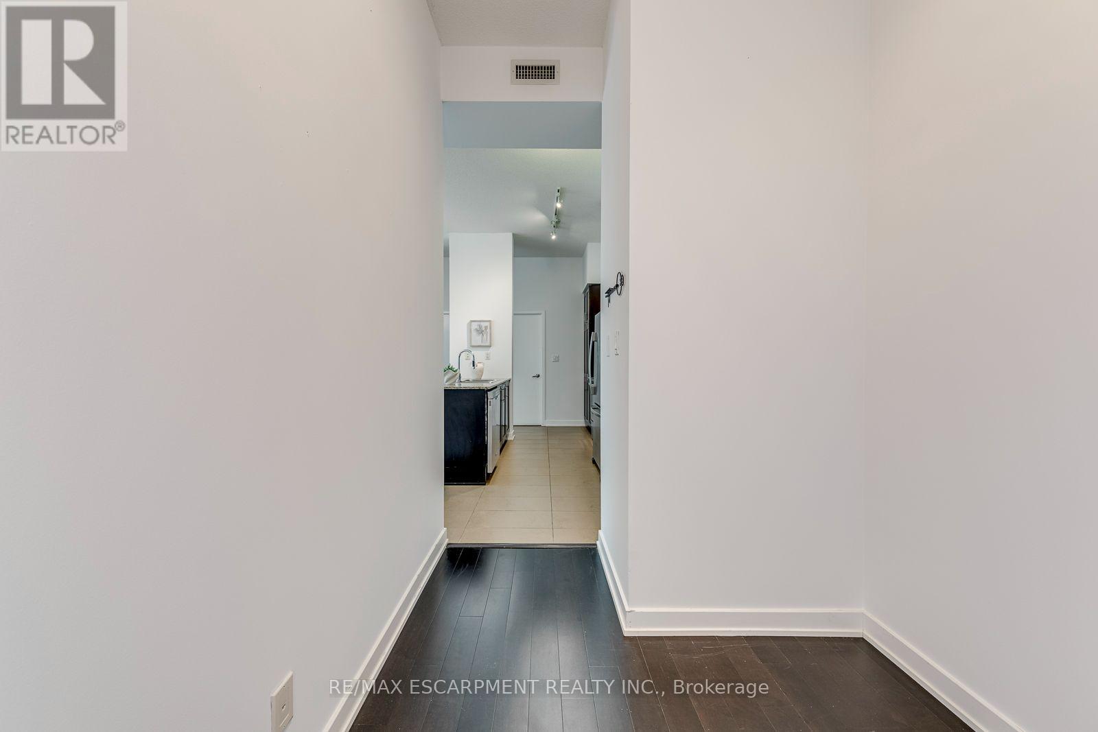 206 - 4065 Brickstone Mews, Mississauga, Ontario  L5G 0G3 - Photo 27 - W13736158