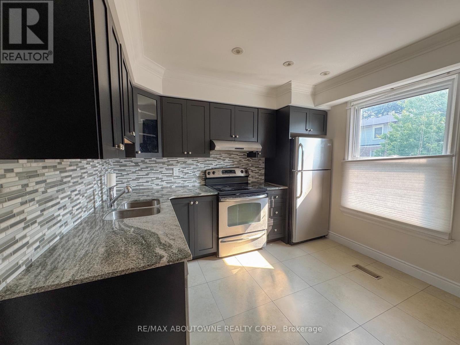 138 - 2440 Bromsgrove Road E, Mississauga, Ontario  L5J 4J7 - Photo 2 - W13736266