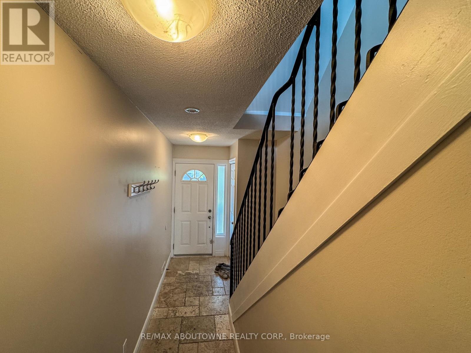 138 - 2440 Bromsgrove Road E, Mississauga, Ontario  L5J 4J7 - Photo 4 - W13736266