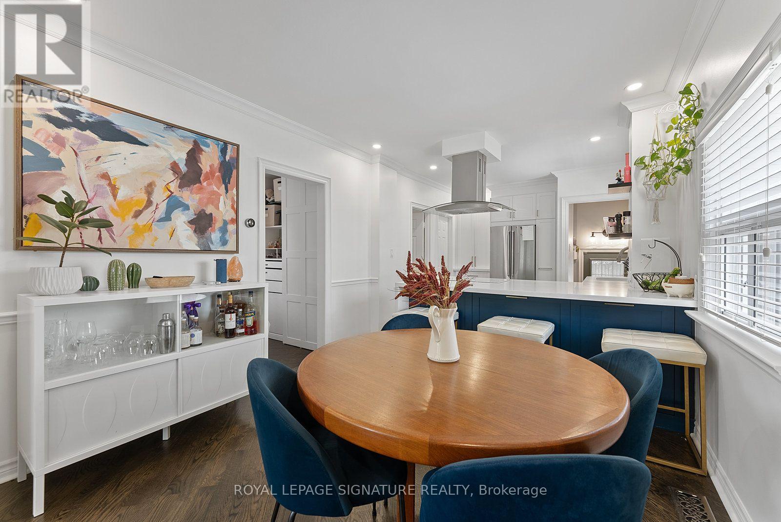 76 Foch Avenue, Toronto, Ontario  M8W 3X4 - Photo 13 - W13736280