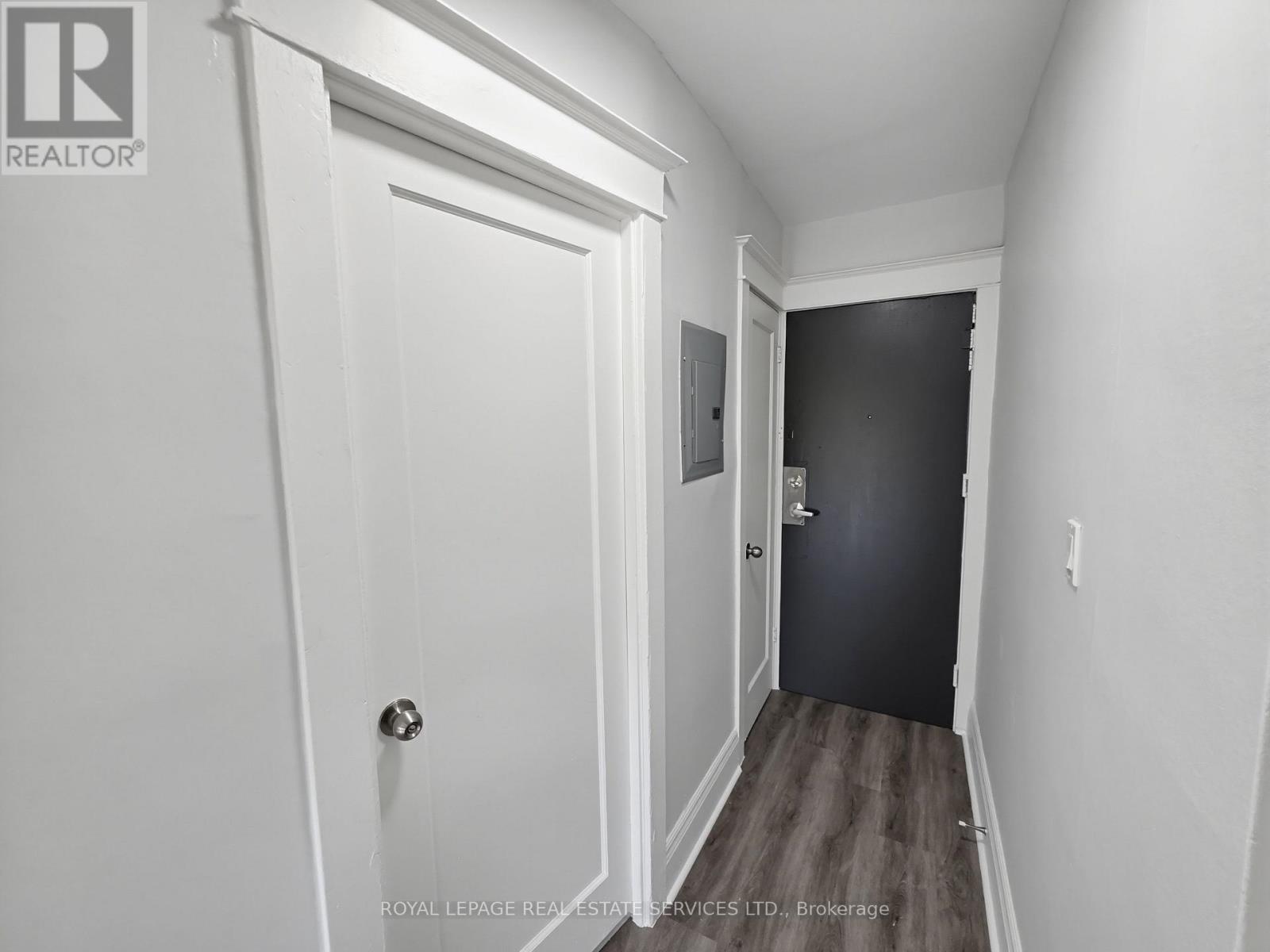 4 - 8 Ottawa Street N, Hamilton, Ontario  L8H 3Y7 - Photo 11 - X13736092