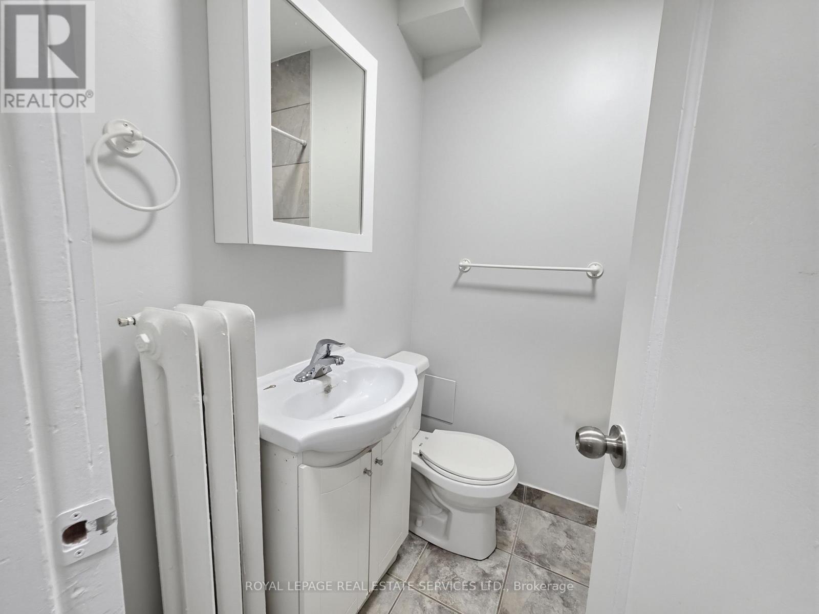 4 - 8 Ottawa Street N, Hamilton, Ontario  L8H 3Y7 - Photo 4 - X13736092
