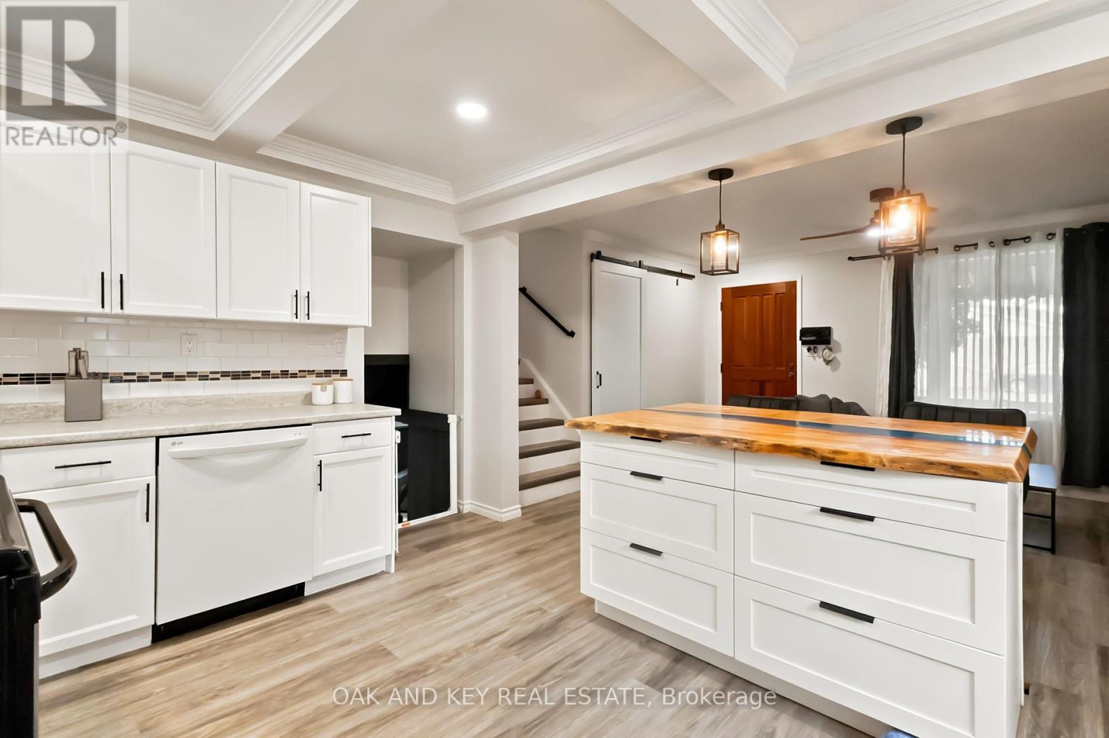 1 Vanier Place, St. Thomas, Ontario  N5R 5L2 - Photo 8 - X13736324