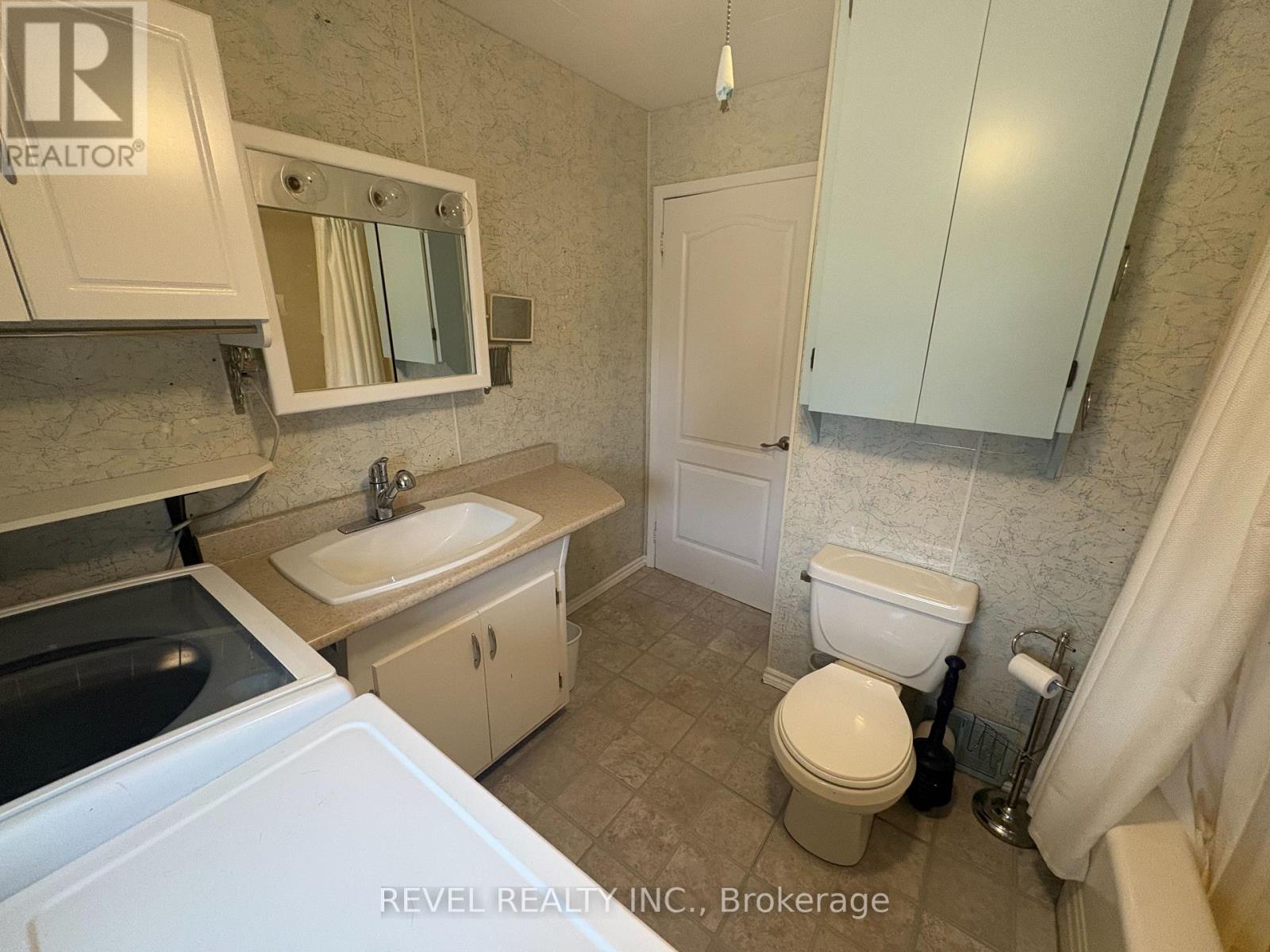 188 Elaine Avenue, Smooth Rock Falls, Ontario  P0L 2B0 - Photo 5 - T13730816
