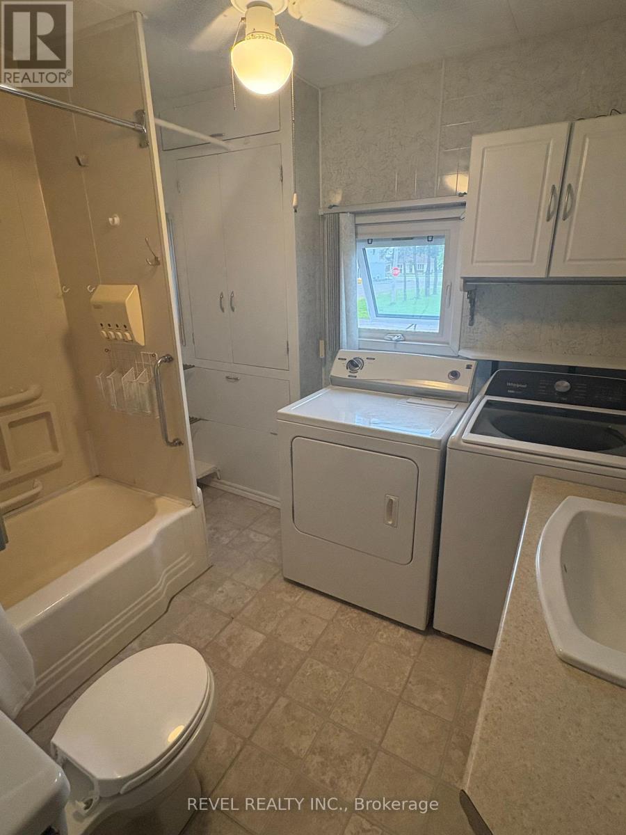 188 Elaine Avenue, Smooth Rock Falls, Ontario  P0L 2B0 - Photo 6 - T13730816