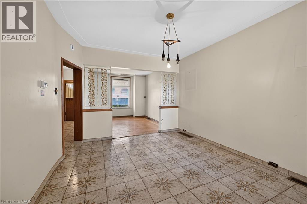 15 Kinrade Avenue, Hamilton, Ontario  L8L 6L5 - Photo 10 - 40858792