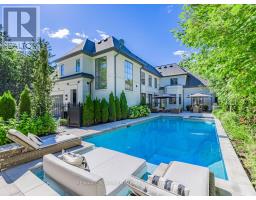 393 MAPLE GROVE DRIVE, Oakville, Ontario