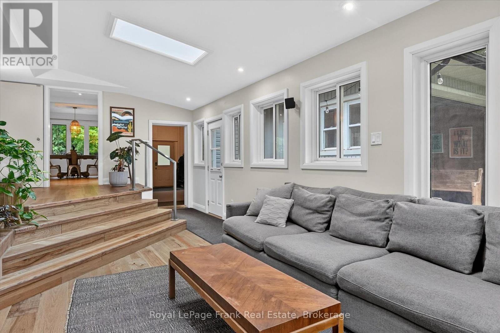 298 Cottonwood Drive, Peterborough, Ontario  K9J 6N4 - Photo 6 - X13736356