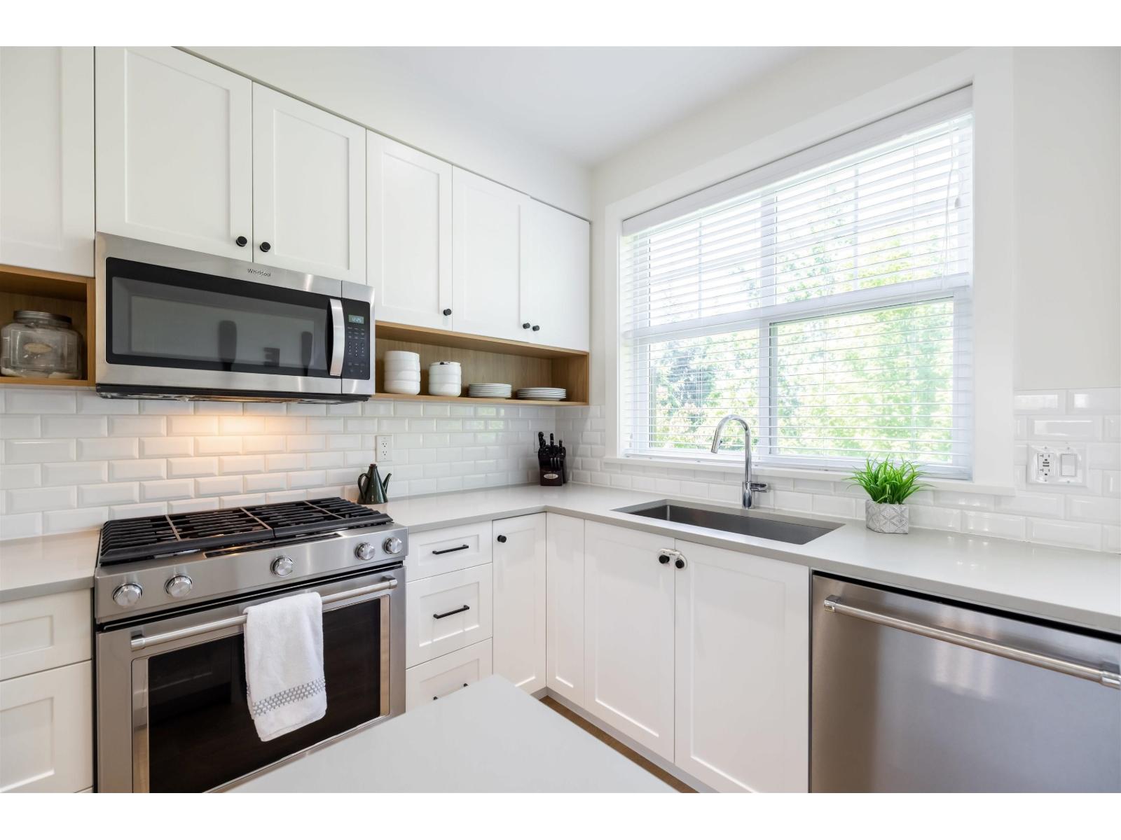 54 27735 Roundhouse Drive, Abbotsford, British Columbia  V4X 0B9 - Photo 6 - R3160150