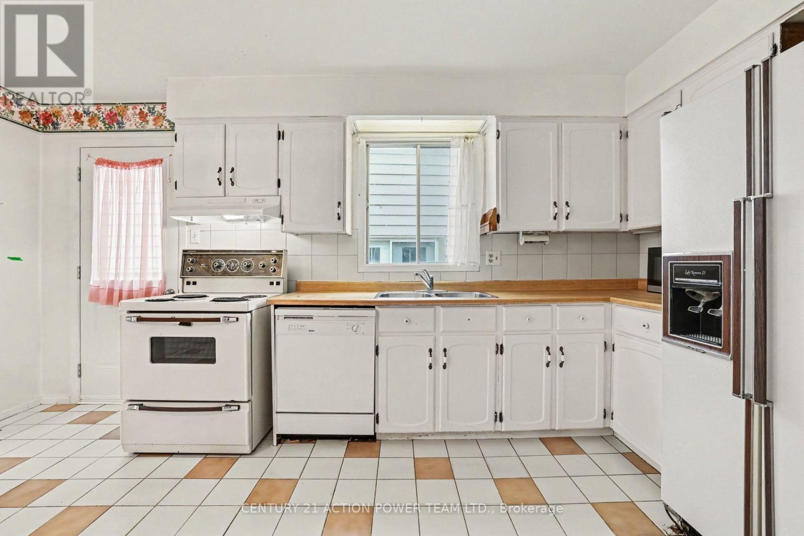 11 Riding Way, Ottawa, Ontario  K2M 1C3 - Photo 10 - X13736448