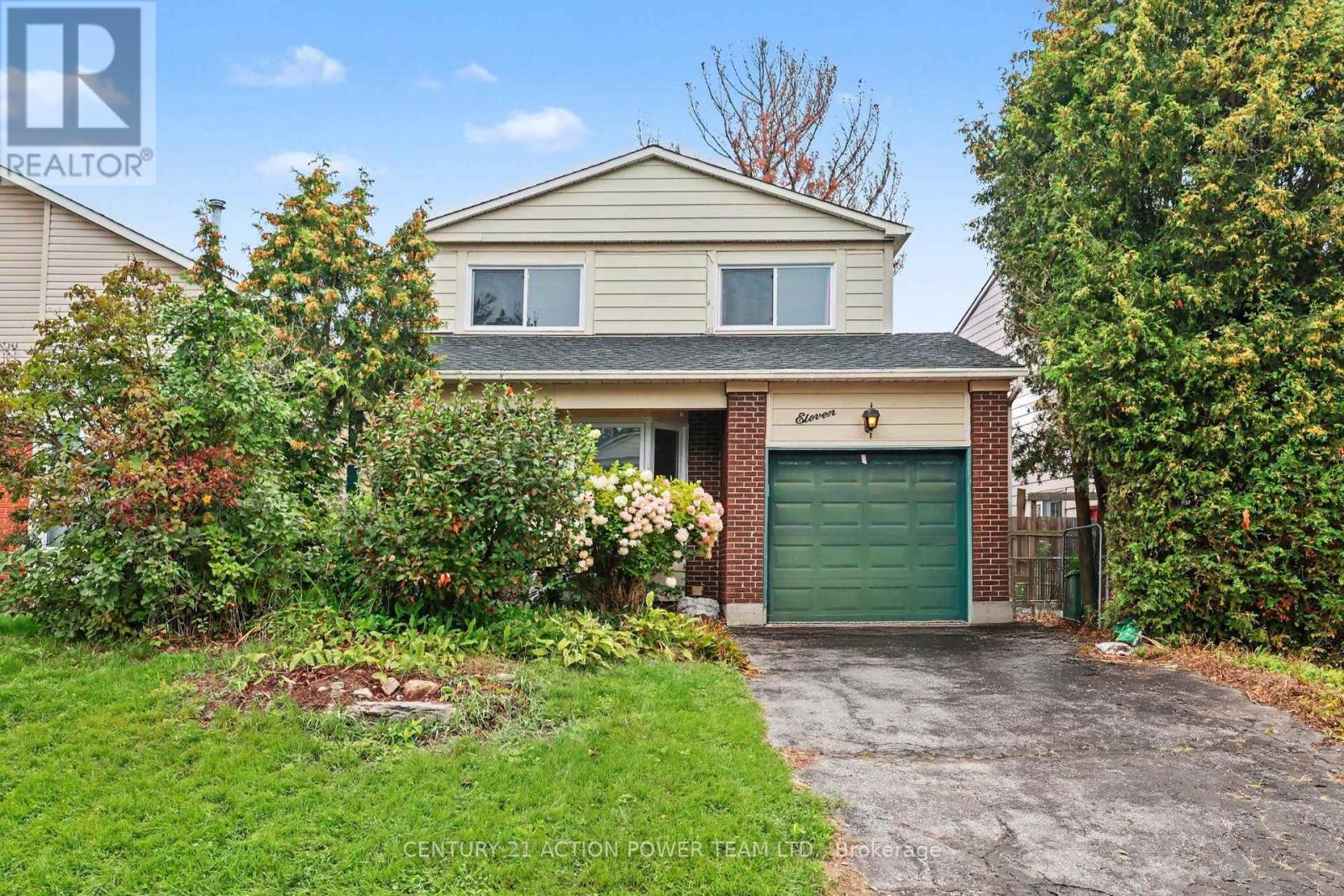 11 Riding Way, Ottawa, Ontario  K2M 1C3 - Photo 2 - X13736448