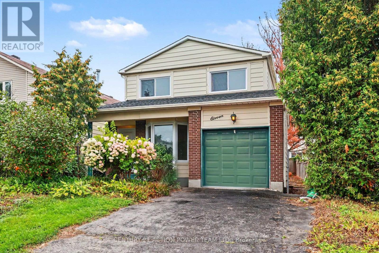 11 Riding Way, Ottawa, Ontario  K2M 1C3 - Photo 3 - X13736448