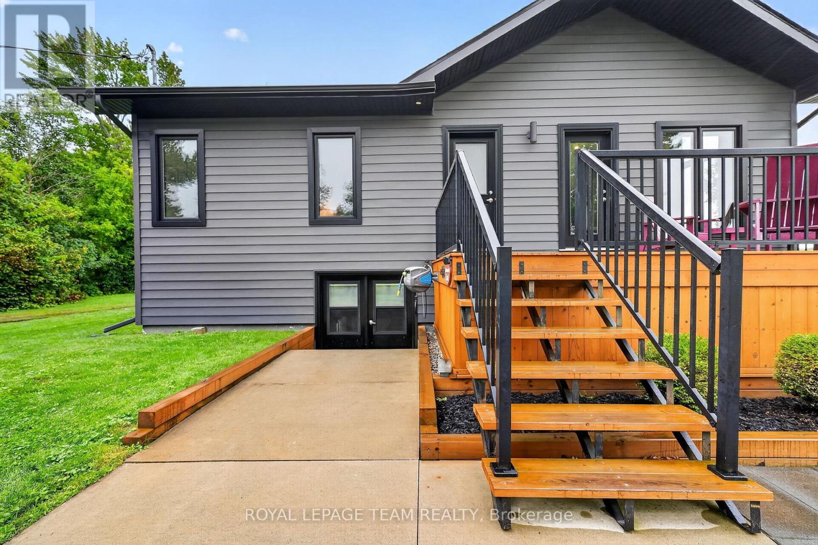 2815 Golf Course Lane, North Grenville, Ontario  K0G 1J0 - Photo 39 - X13736470