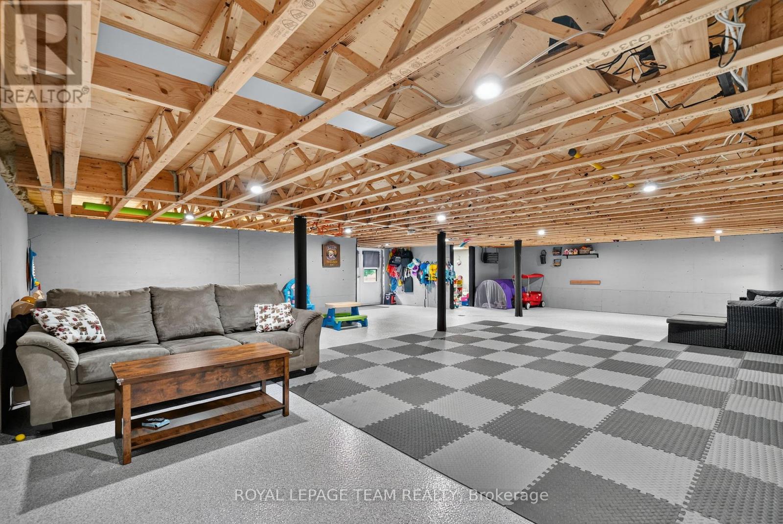 2815 Golf Course Lane, North Grenville, Ontario  K0G 1J0 - Photo 40 - X13736470