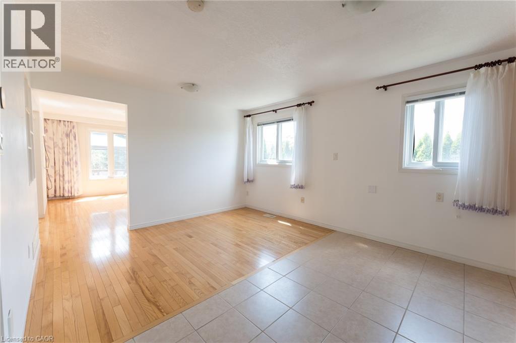 211 Sleaford Street, Waterloo, Ontario  N2J 4Z8 - Photo 8 - 40859995