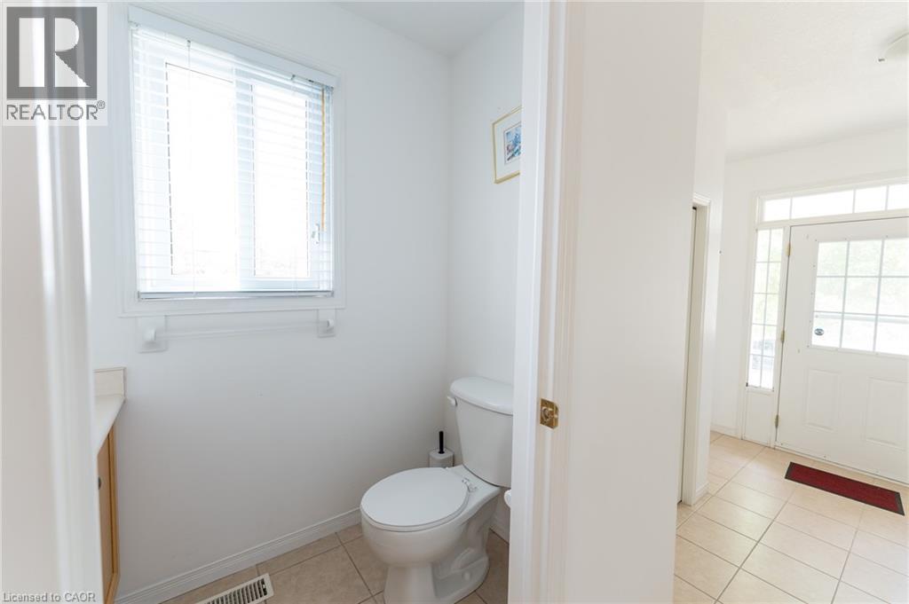 211 Sleaford Street, Waterloo, Ontario  N2J 4Z8 - Photo 6 - 40859995