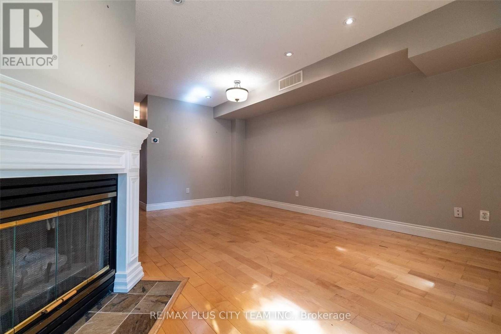 Th 8c - 801 King Street W, Toronto, Ontario  M5V 3C9 - Photo 10 - C13736362