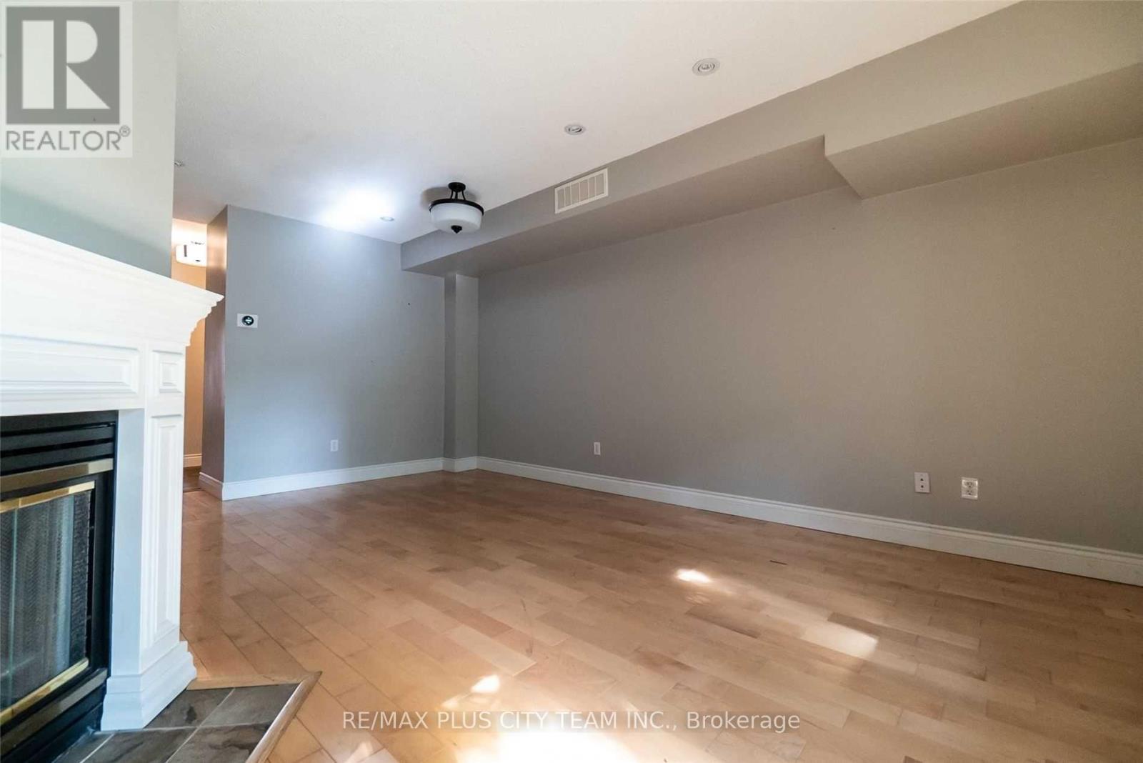 Th 8c - 801 King Street W, Toronto, Ontario  M5V 3C9 - Photo 8 - C13736362