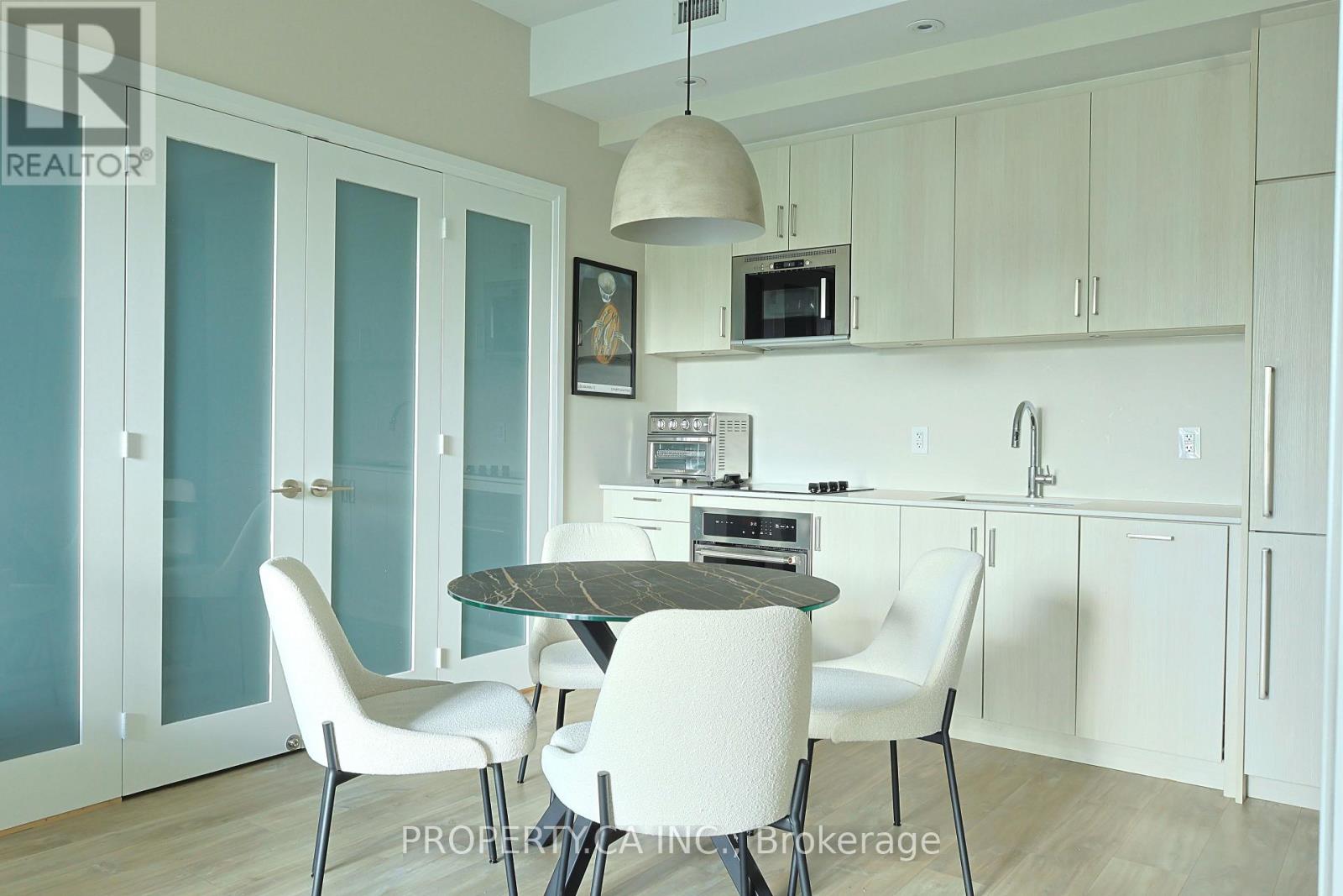 424 - 280 Howland Avenue, Toronto, Ontario  M5R 0C3 - Photo 3 - C13736420