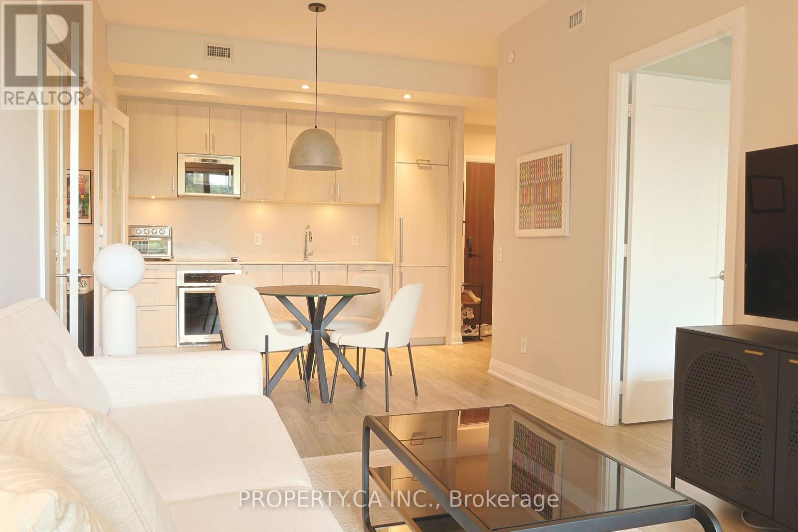 424 - 280 Howland Avenue, Toronto, Ontario  M5R 0C3 - Photo 6 - C13736420