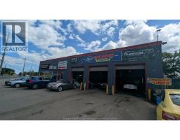 3857 WYANDOTTE STREET East, Windsor, Ontario