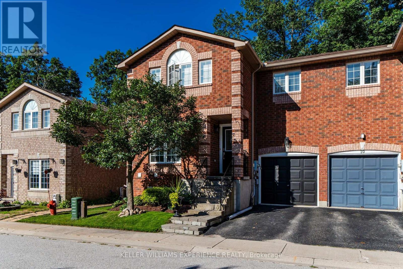 9 - 38 KENWELL CRESCENT, barrie (holly), Ontario