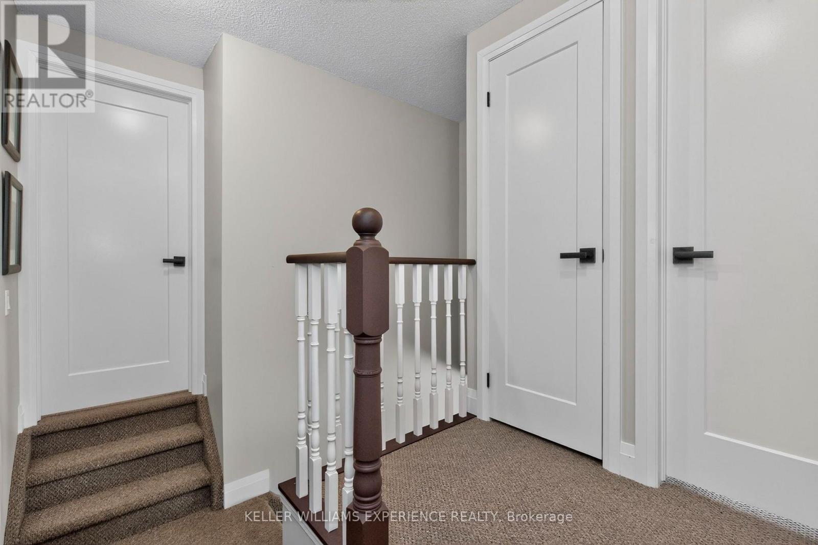 9 - 38 Kenwell Crescent, Barrie (Holly), Ontario  L4N 0Z6 - Photo 12 - S13736340