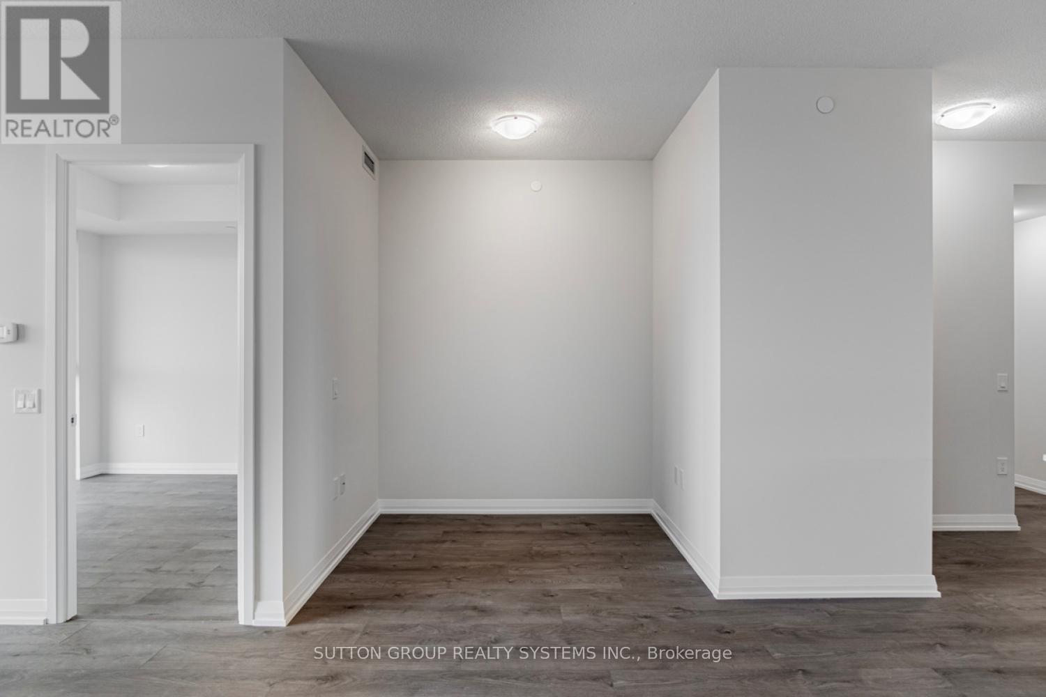 3211 - 35 Watergarden Drive, Mississauga, Ontario  L5R 0G8 - Photo 10 - W13736438