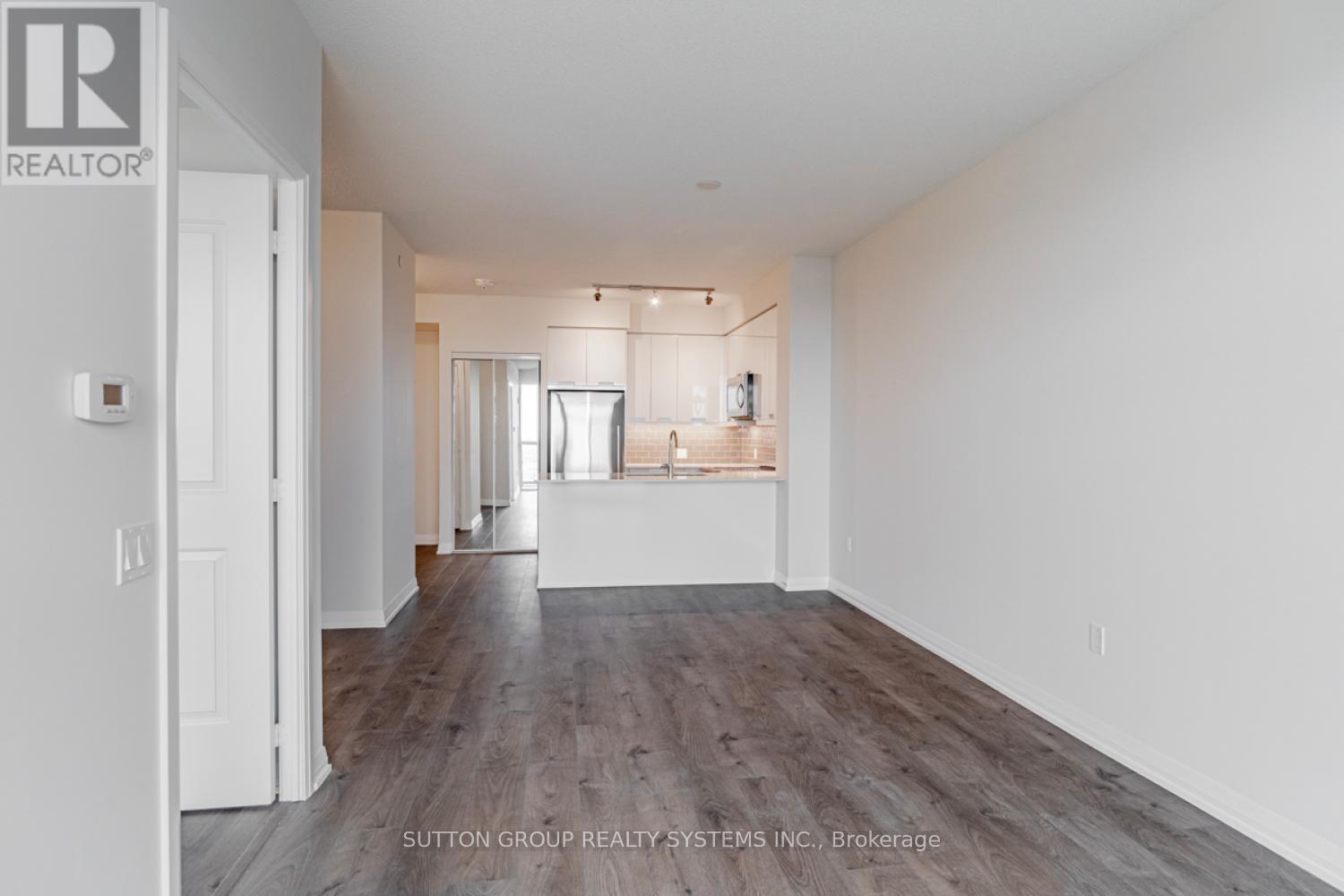 3211 - 35 Watergarden Drive, Mississauga, Ontario  L5R 0G8 - Photo 12 - W13736438