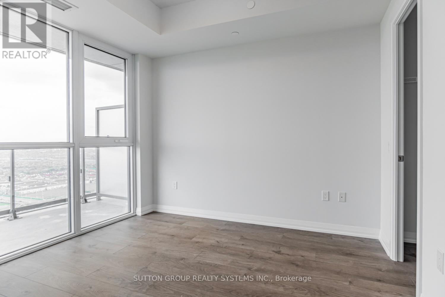 3211 - 35 Watergarden Drive, Mississauga, Ontario  L5R 0G8 - Photo 15 - W13736438