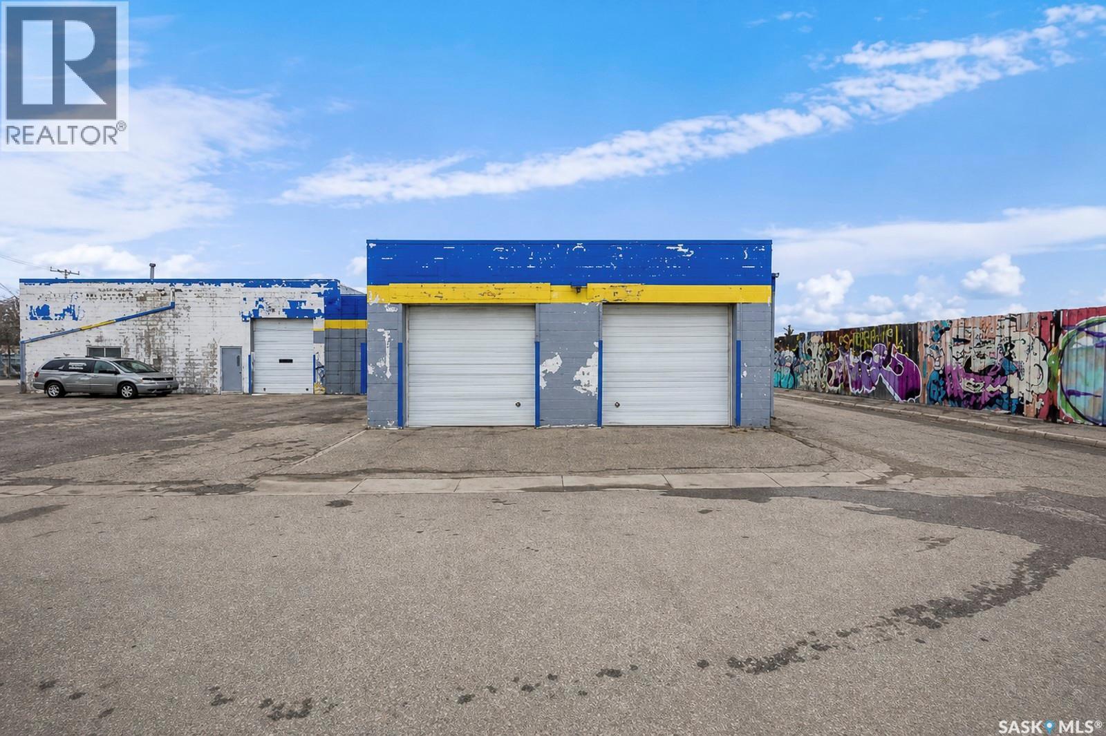 1524 Montreal Street, Regina, Saskatchewan  S4P 3K1 - Photo 3 - SK026629